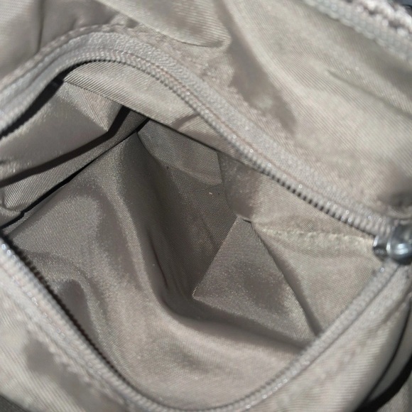 The Sak Beige Crochet Shoulder Bag Tan Knit Purse Zip Top Lined - Picture 4 of 6